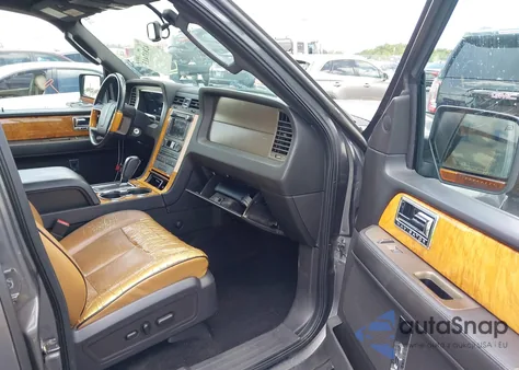 2011 Lincoln Navigator from USA, damaged, VIN 5LMJJ2J55BEJ03923